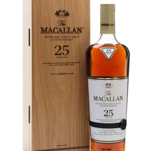 Macallan 25 Year Old / Sherry Oak / 2022 Release Speyside Whisky