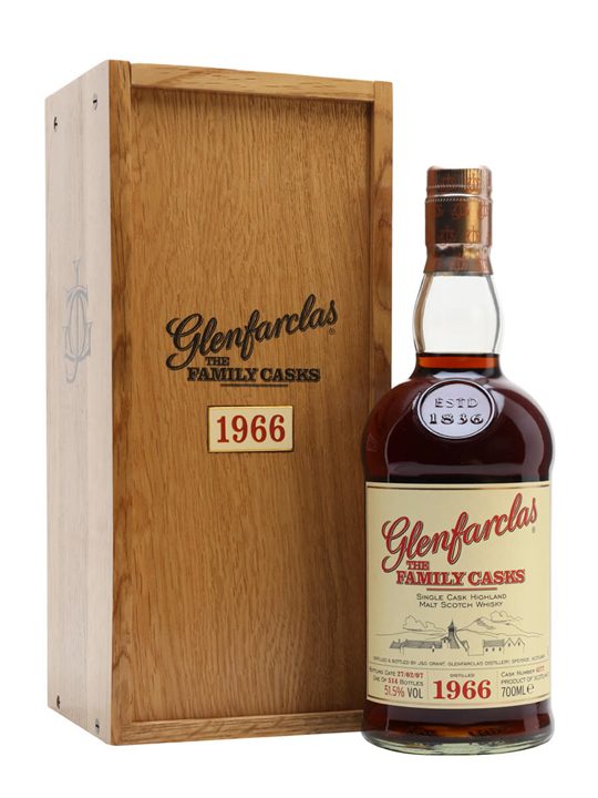 Glenfarclas 1966 / Sherry Cask #4177 / 1st Release / The Family Casks Speyside Whisky